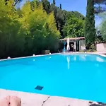 La Bastide Des Pins 4* Кастийон-дю-Гар