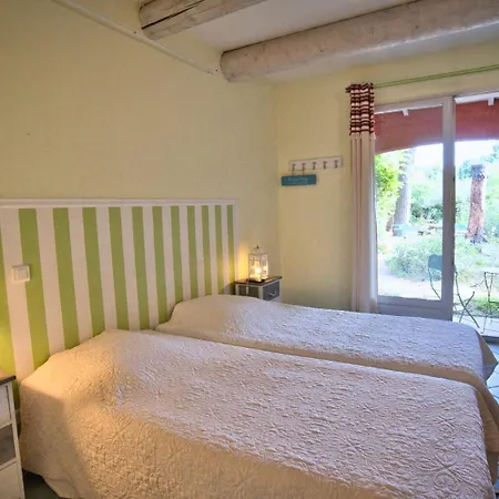 Bed & Breakfast La Bastide Des Pins