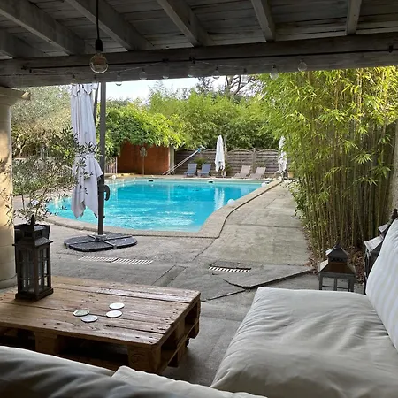 La Bastide Des Pins Couette-café 4*