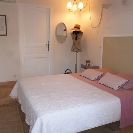 La Bastide Des Pins 4* Castillon-du-Gard