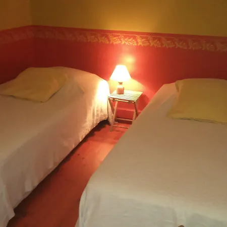 La Bastide Des Pins Couette-café 4*