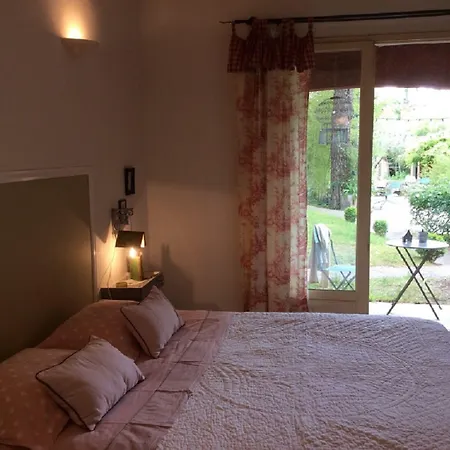 La Bastide Des Pins Bed and Breakfast