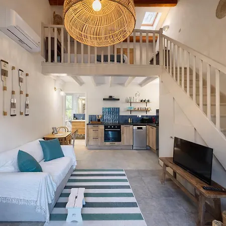 Couette-café La Bastide Des Pins Castillon-du-Gard