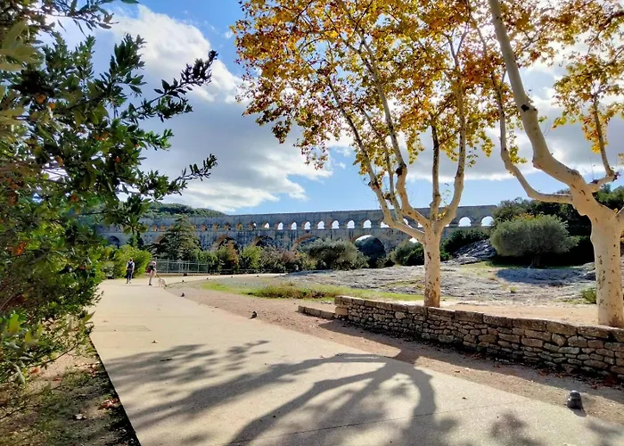 Nocleg ze śniadaniem La Bastide Des Pins