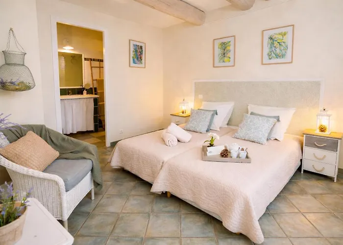 La Bastide Des Pins Nocleg ze śniadaniem