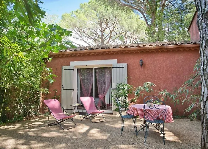 Nocleg ze śniadaniem La Bastide Des Pins