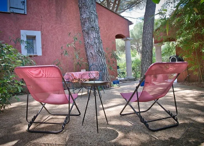 La Bastide Des Pins Nocleg ze śniadaniem 4*
