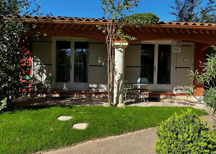 Nocleg ze śniadaniem La Bastide Des Pins