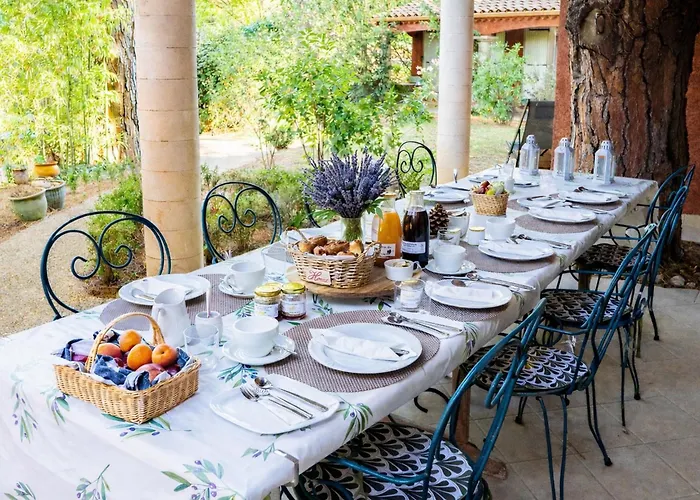 La Bastide Des Pins Nocleg ze śniadaniem 4*