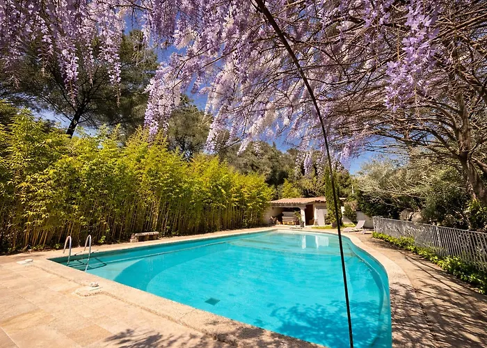 La Bastide Des Pins Nocleg ze śniadaniem Castillon-du-Gard